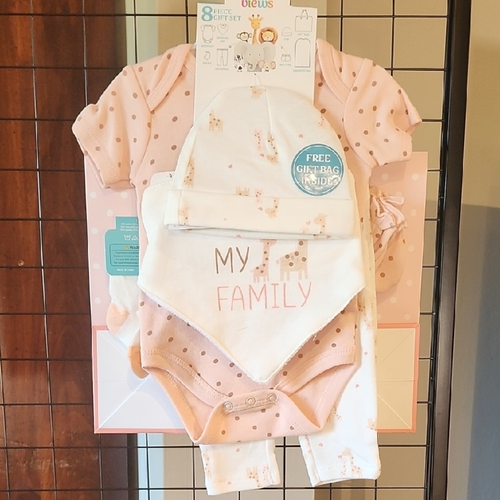 Pink Giraffe Baby Pajama Set with Bib - My Family